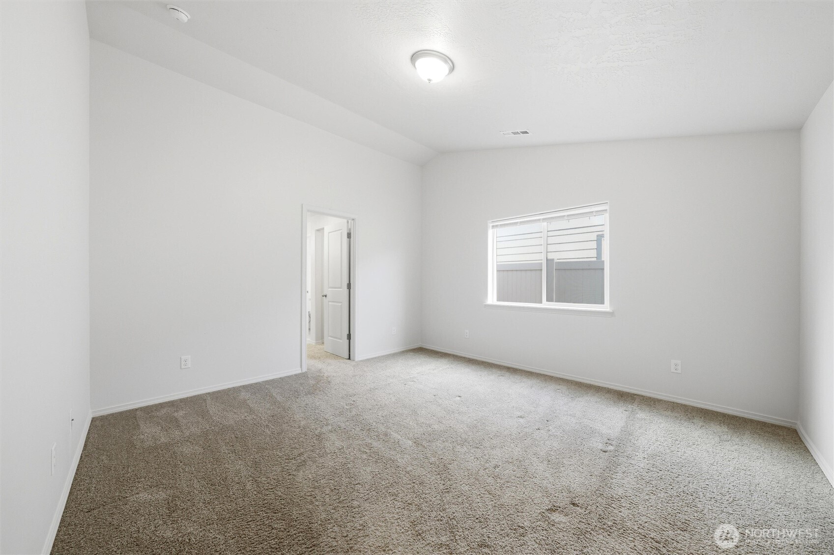 1032 W Sequoia Road , Moses Lake, WA 98837
