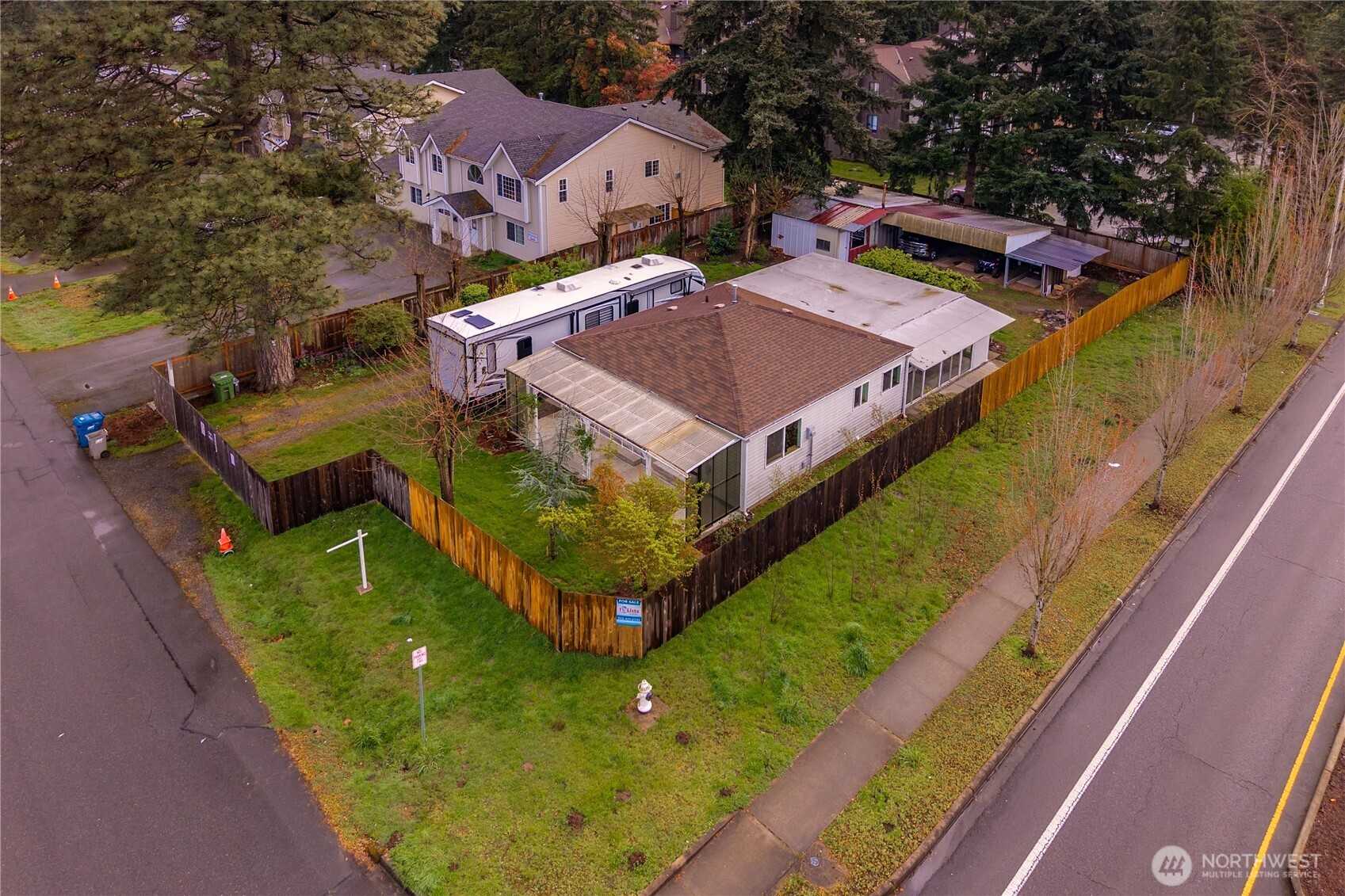 25460 111th Avenue SE, Kent, WA 98030