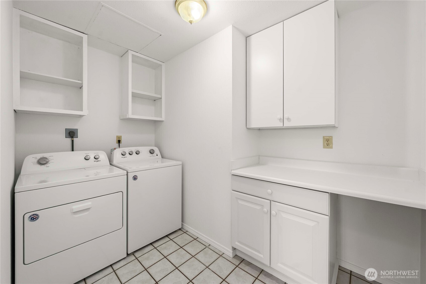 25460 111th Avenue SE, Kent, WA 98030