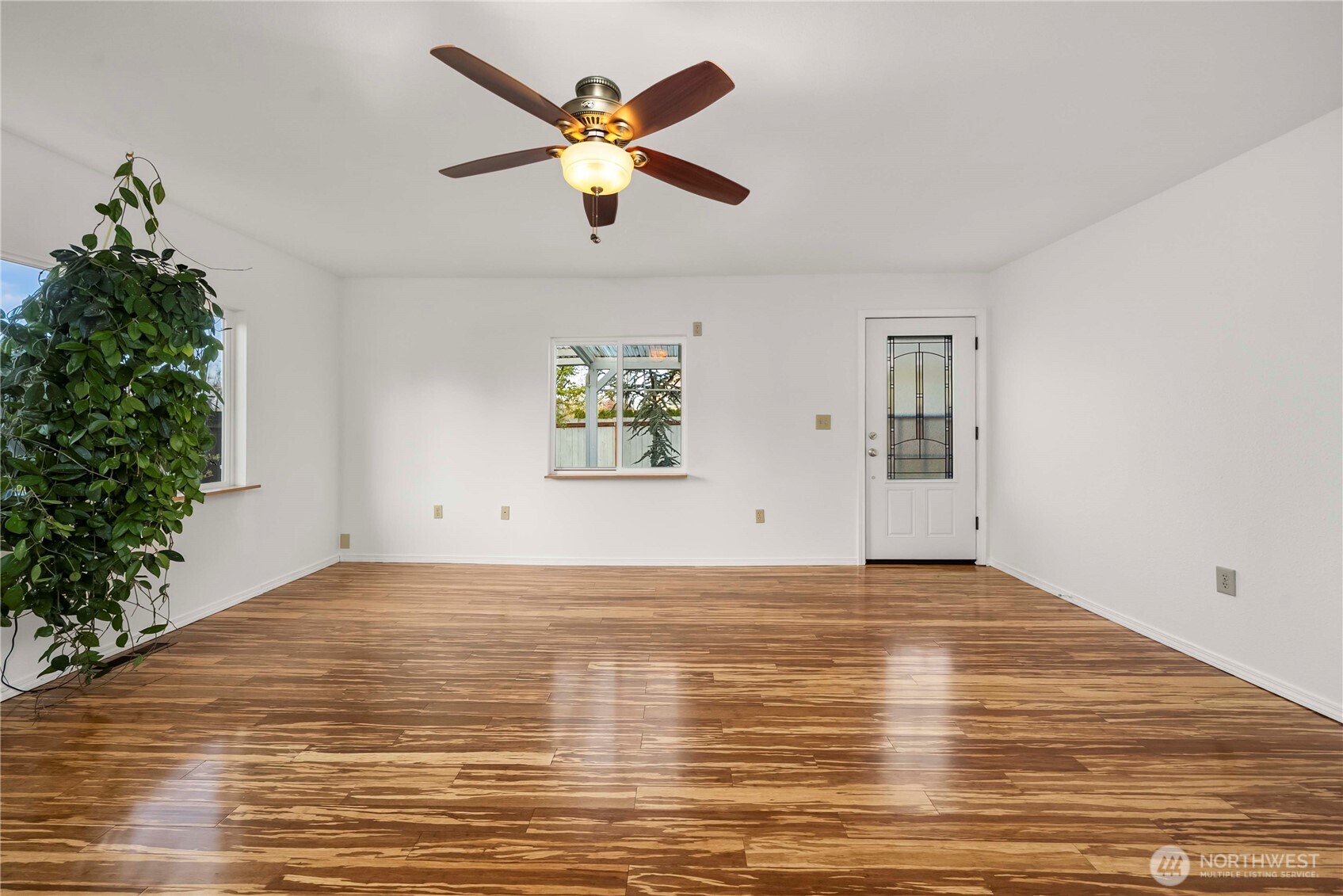 25460 111th Avenue SE, Kent, WA 98030