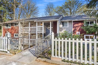 15230 S 43rd Street #C101, Bellevue, WA 98006 - Photo 2
