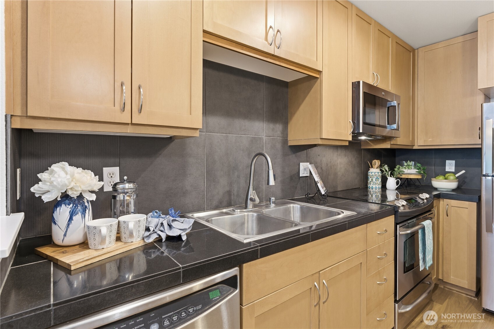 16141 Cleveland Street #317, Redmond, WA 98052