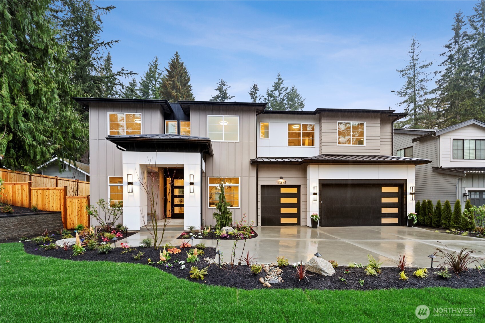 13310 NE 112th Place , Redmond, WA 98052