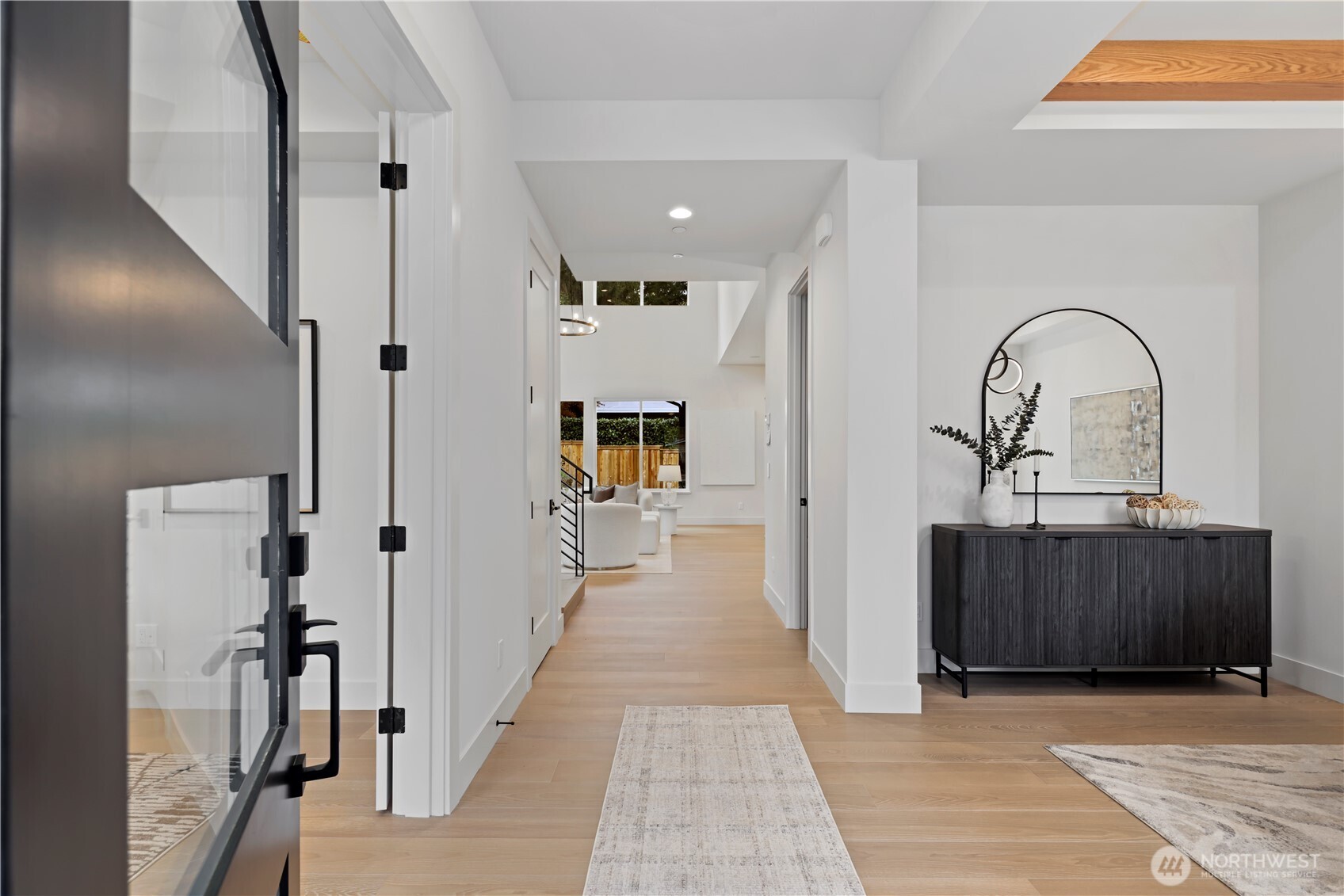 13310 NE 112th Place , Redmond, WA 98052