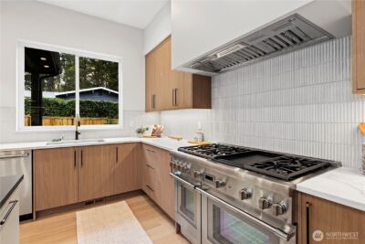 13310 NE 112th Place , Redmond, WA 98052 - Photo 14