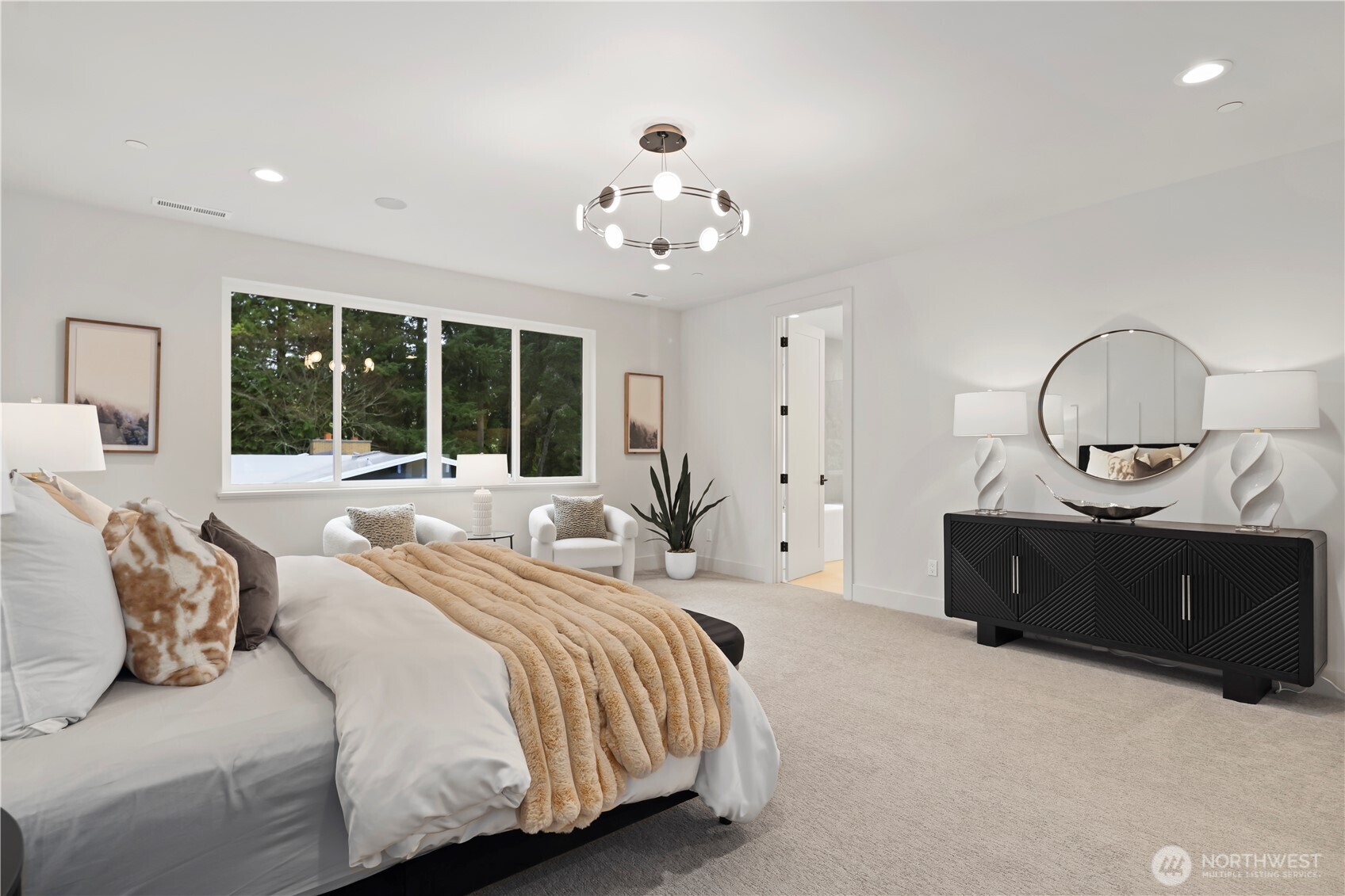 13310 NE 112th Place , Redmond, WA 98052