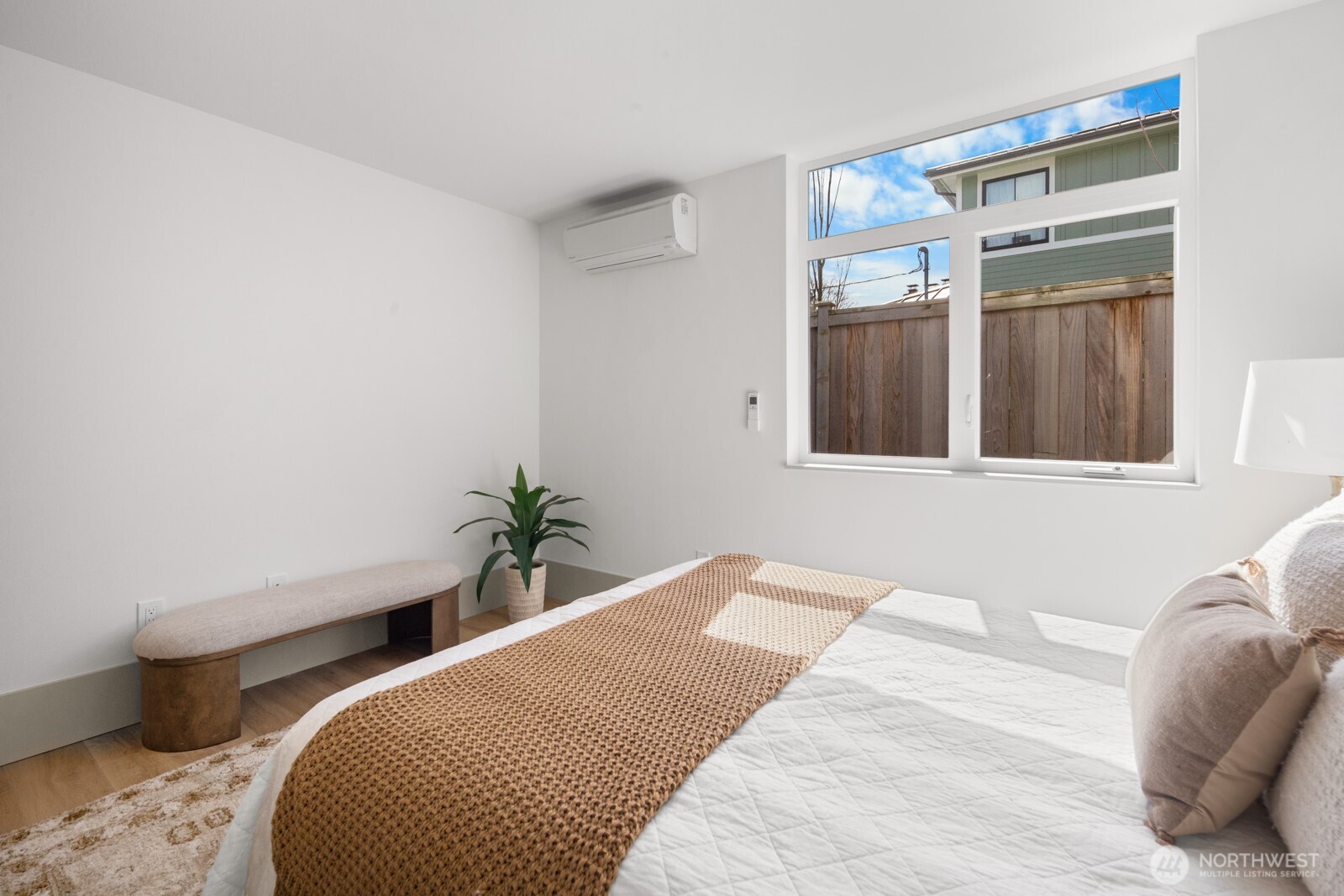 2931 39th Avenue SW, Seattle, WA 98116