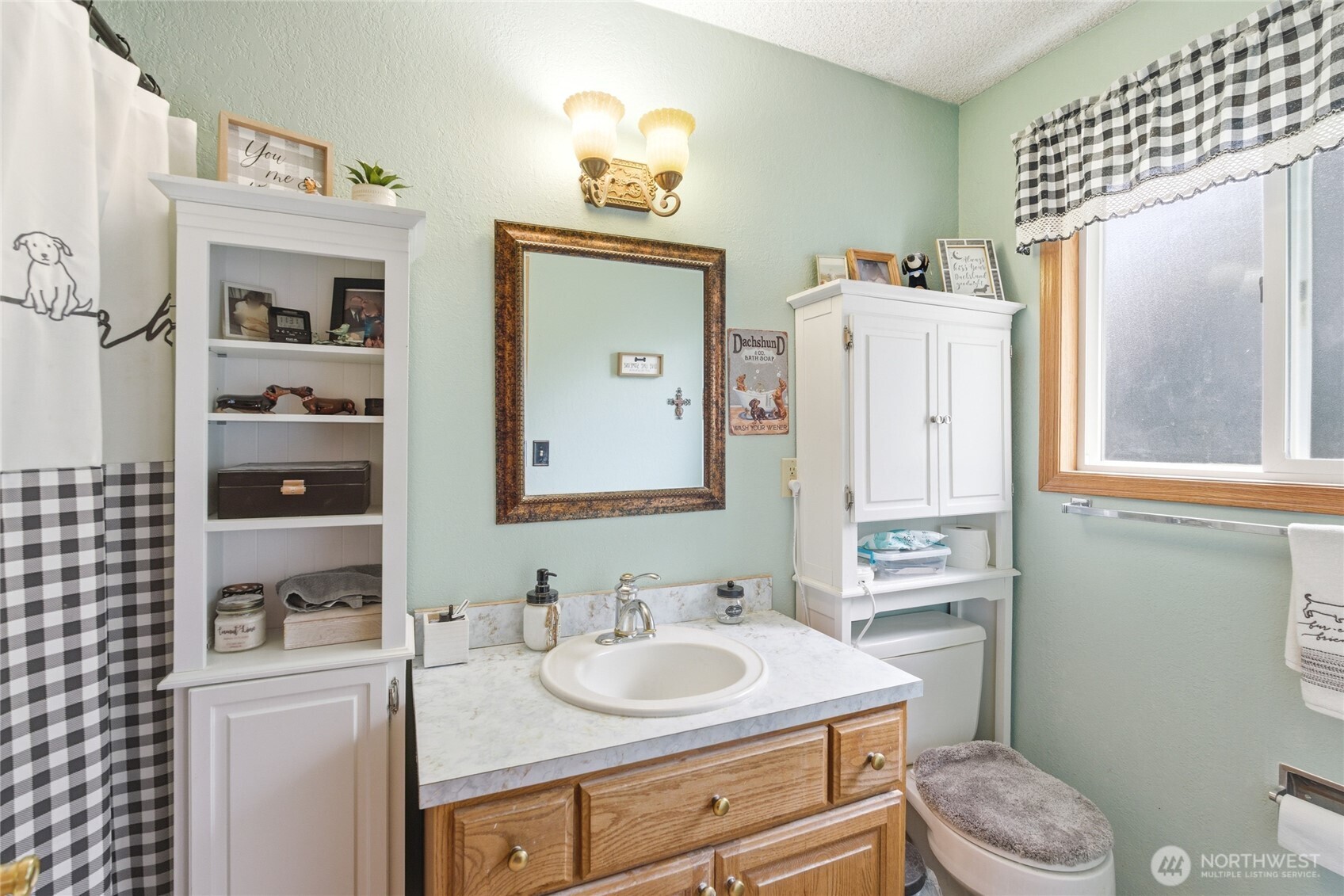 910 N Jennifer Lane , East Wenatchee, WA 98802
