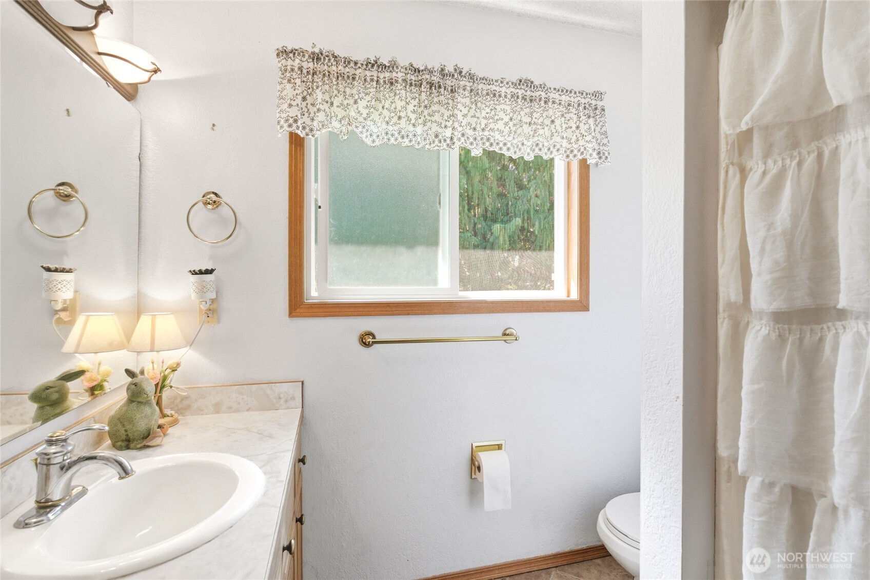 910 N Jennifer Lane , East Wenatchee, WA 98802