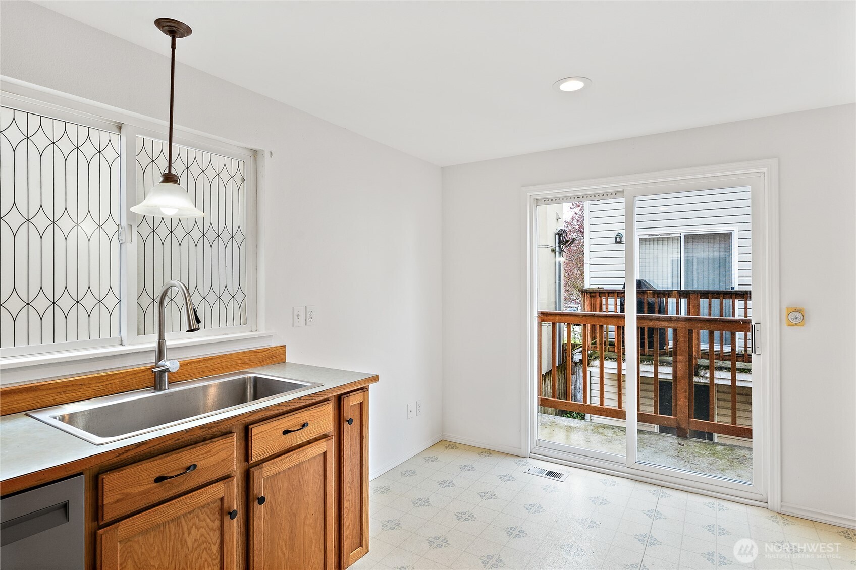 12042 31st Avenue NE, Seattle, WA 98125
