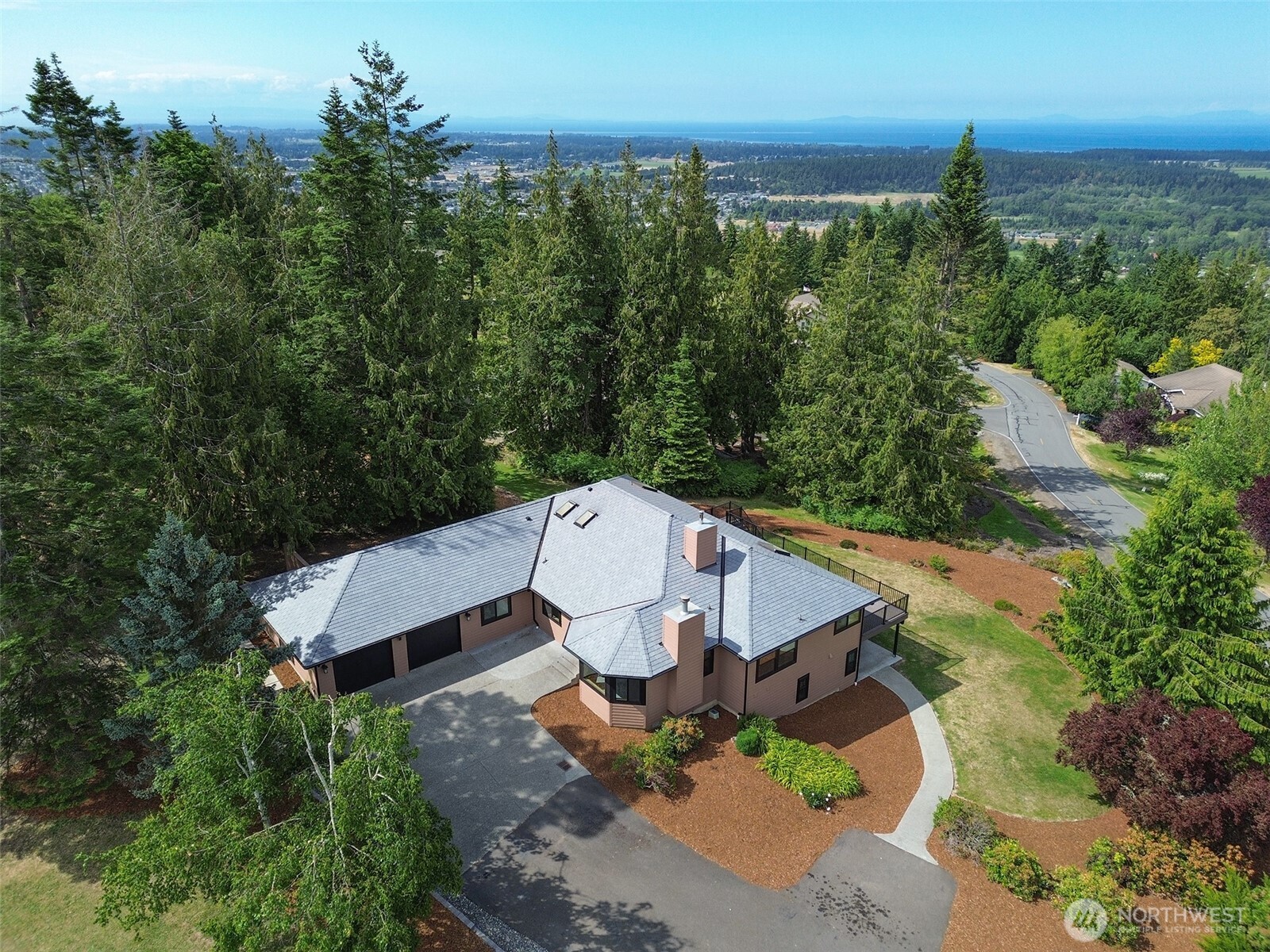 412 Doe Run Road , Sequim, WA 98382