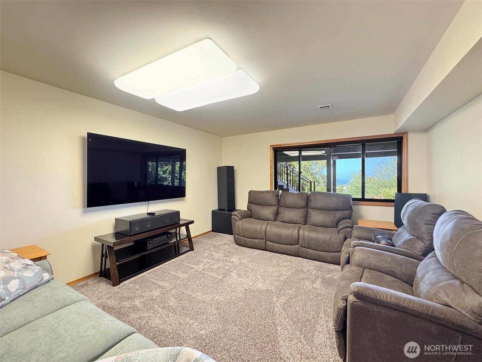 412 Doe Run Road , Sequim, WA 98382