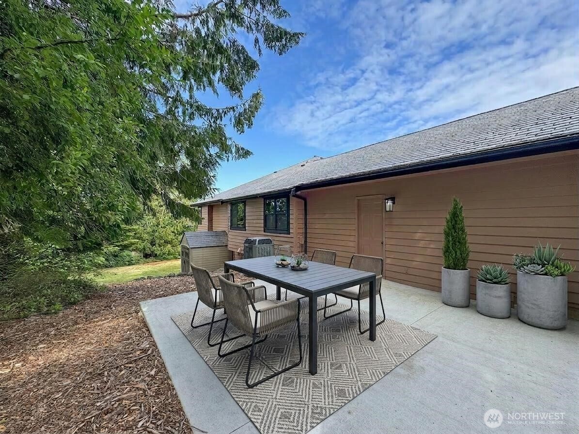 412 Doe Run Road , Sequim, WA 98382