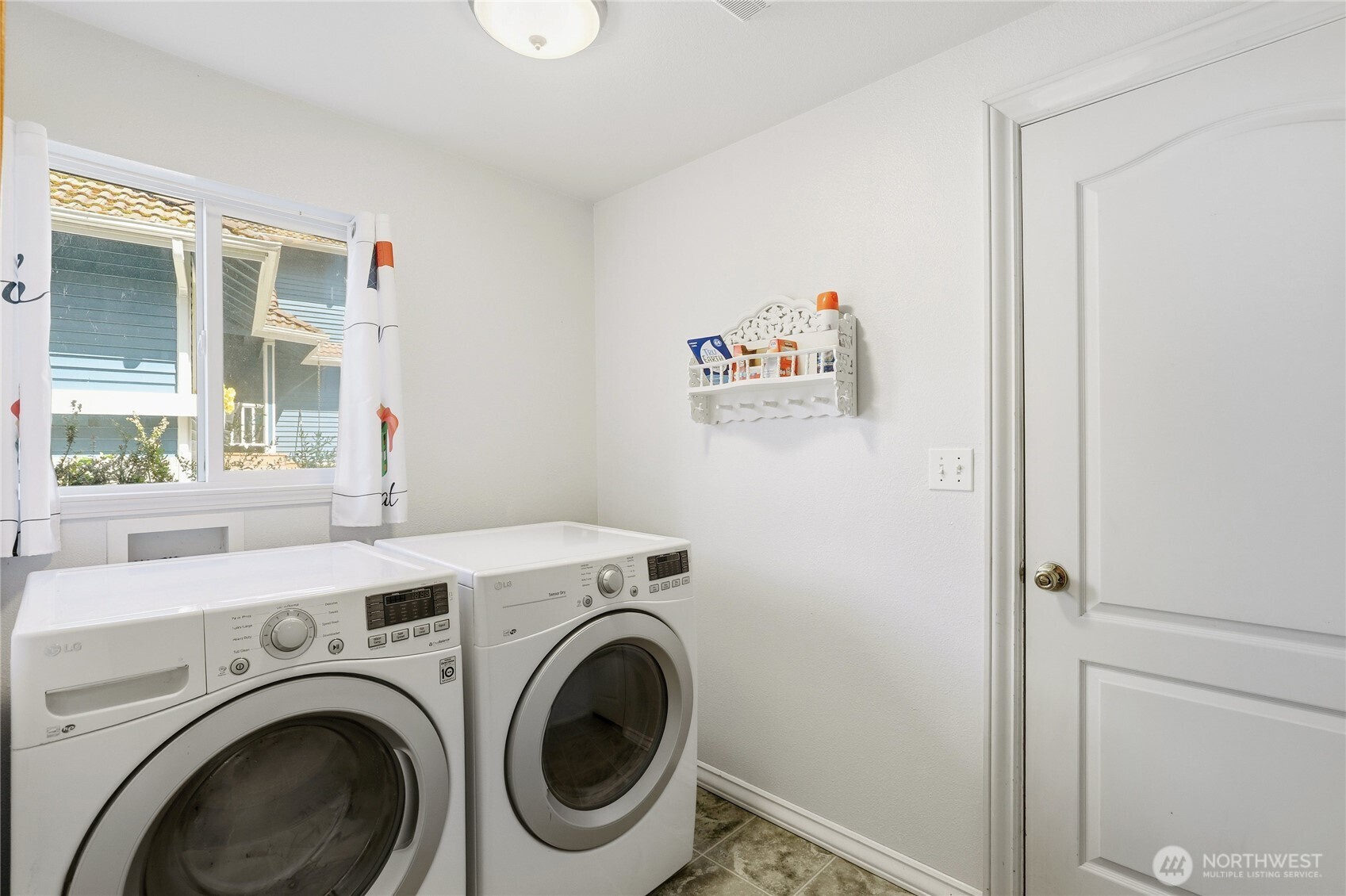 21 E Michelle Court , Union, WA 98592