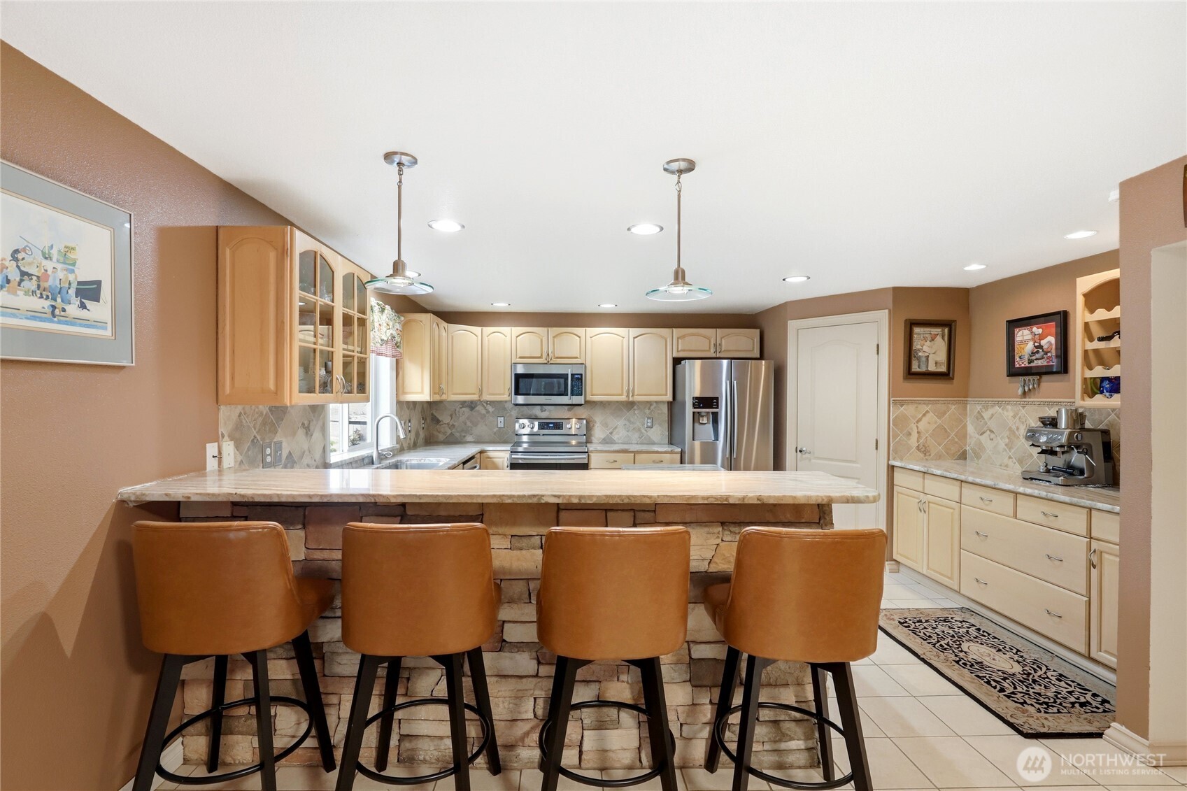 21 E Michelle Court , Union, WA 98592