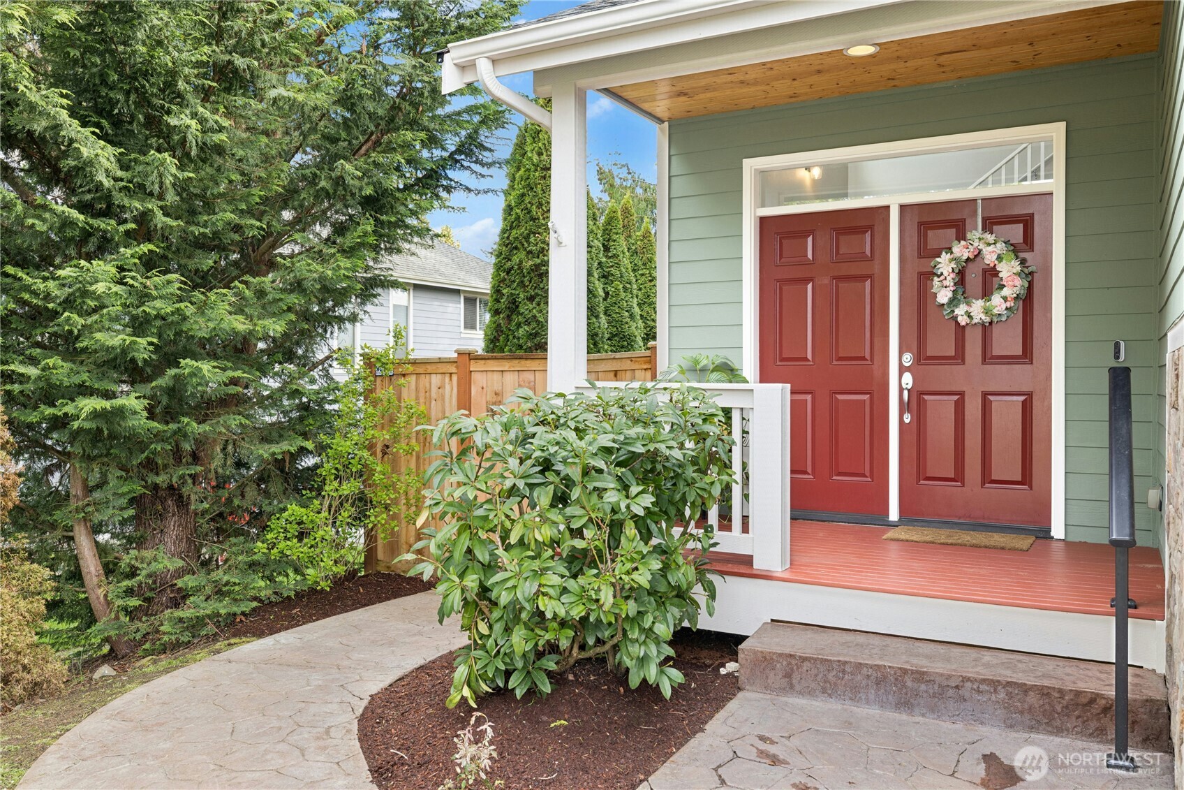 2517 NE Kevos Pond Drive , Poulsbo, WA 98370