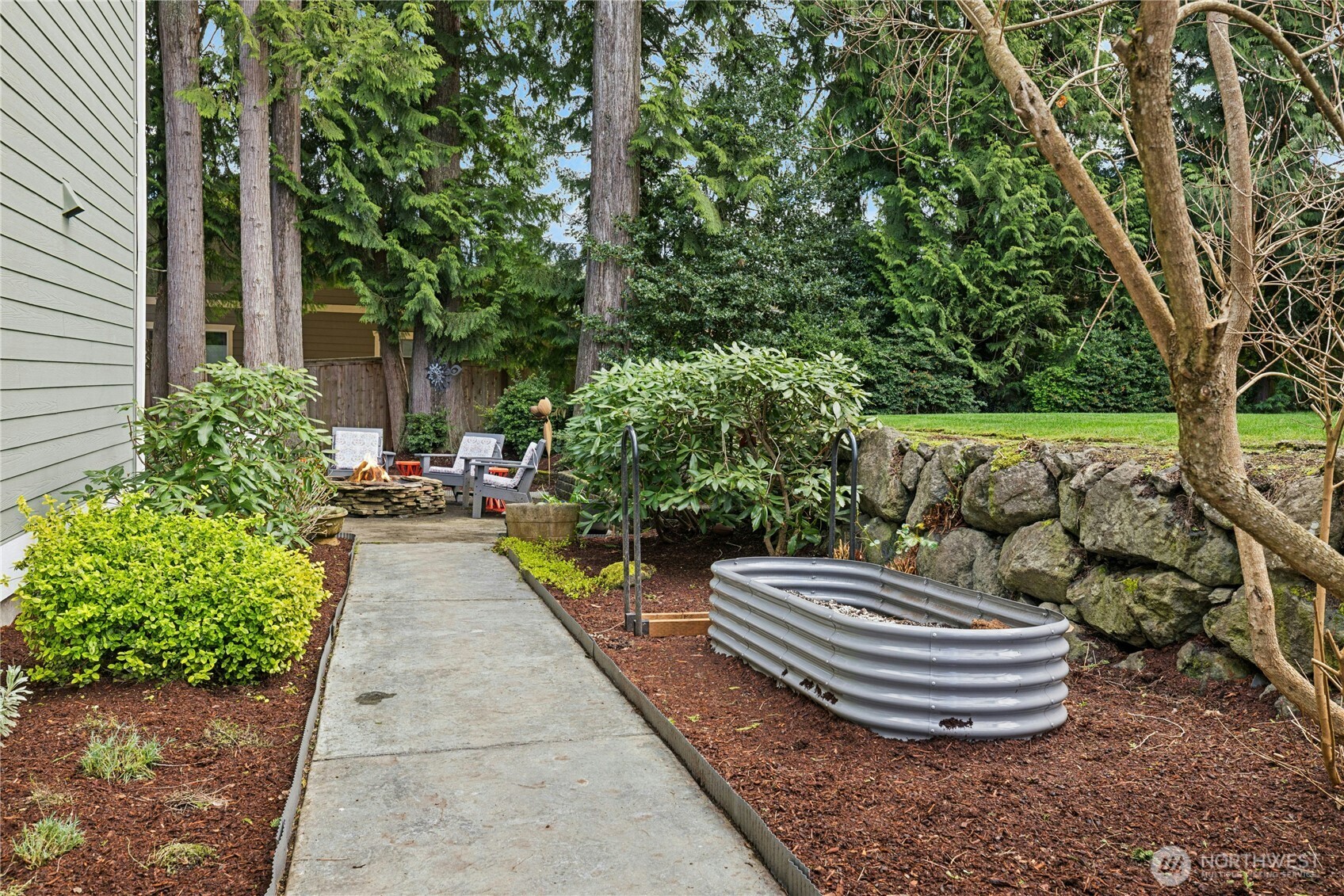 2517 NE Kevos Pond Drive , Poulsbo, WA 98370