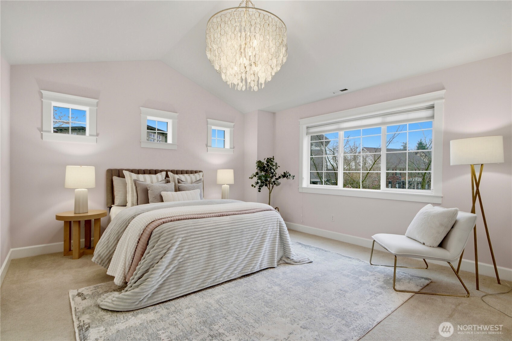 2557 NE Park Drive , Issaquah, WA 98029