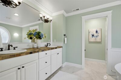 2557 NE Park Drive , Issaquah, WA 98029 - Photo 19