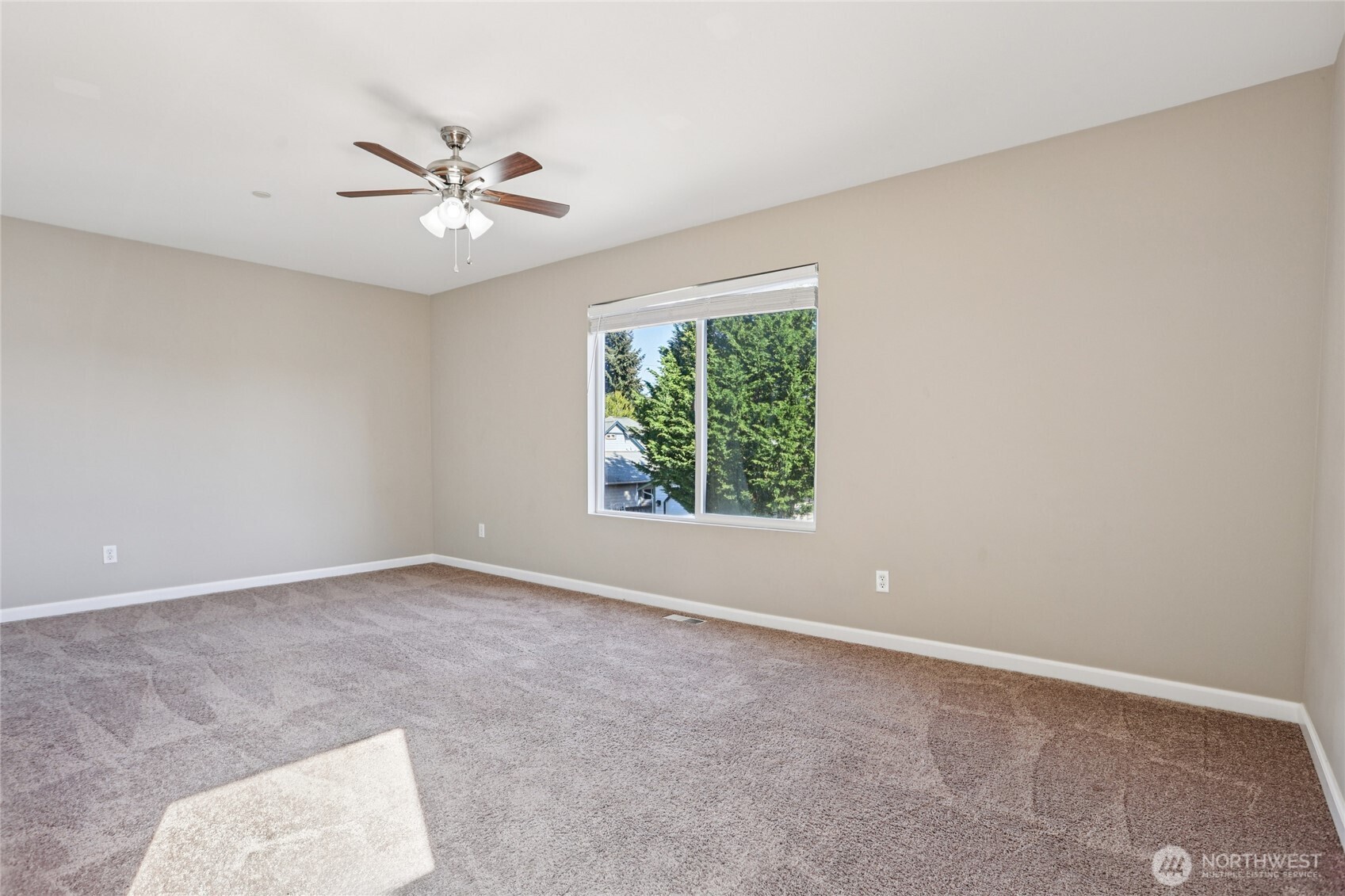 2256 Palisade Boulevard , Dupont, WA 98327