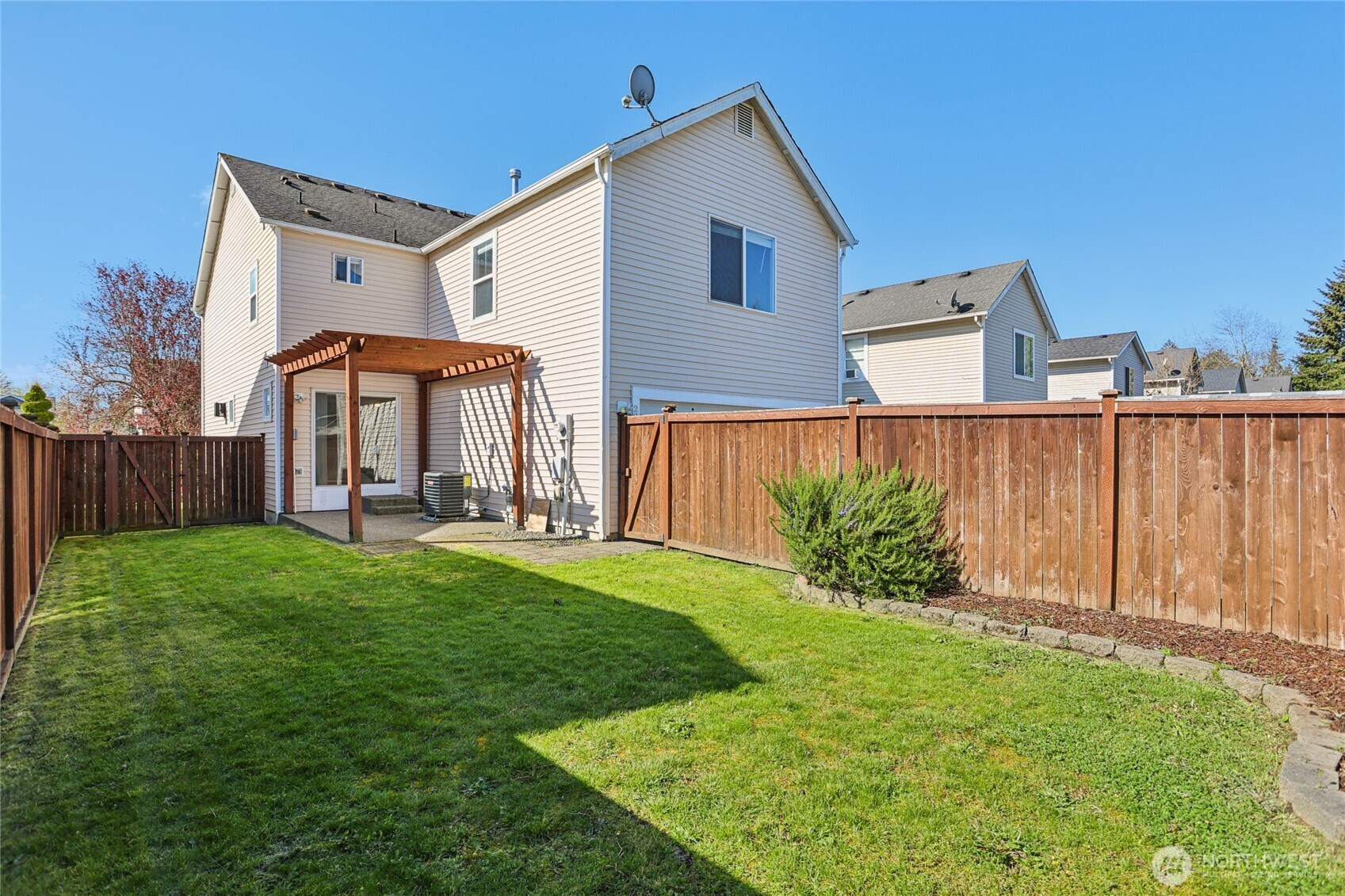 2256 Palisade Boulevard , Dupont, WA 98327