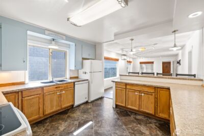 529 E 2nd Street , Port Angeles, WA 98362 - Photo 20