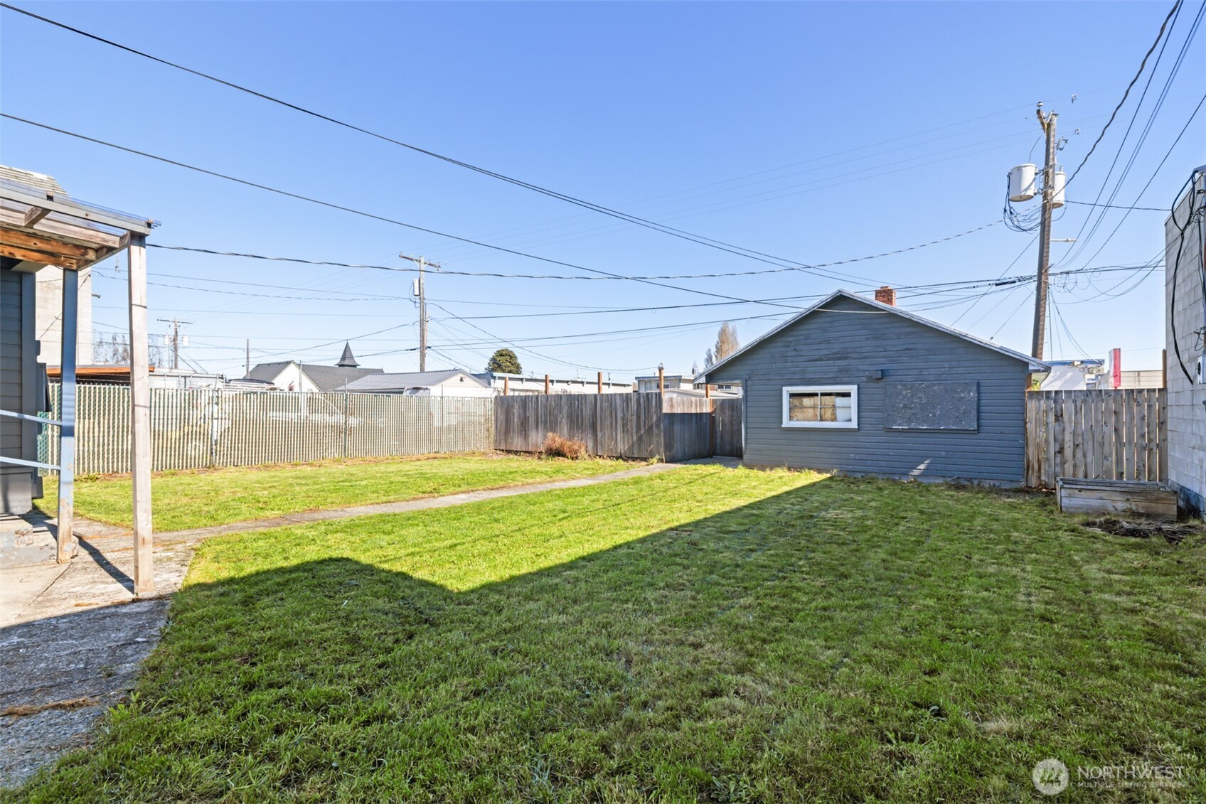 529 E 2nd Street , Port Angeles, WA 98362
