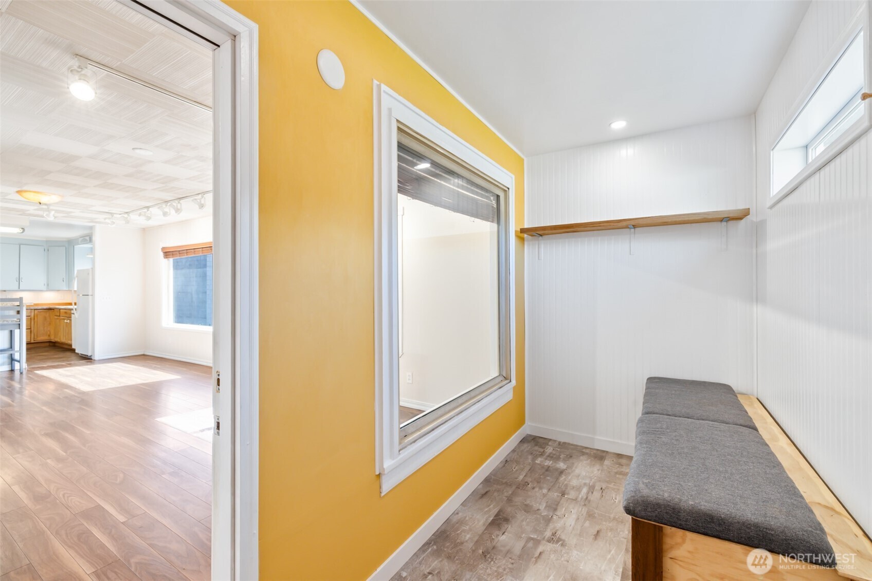 529 E 2nd Street , Port Angeles, WA 98362