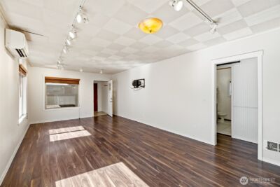 529 E 2nd Street , Port Angeles, WA 98362 - Photo 9