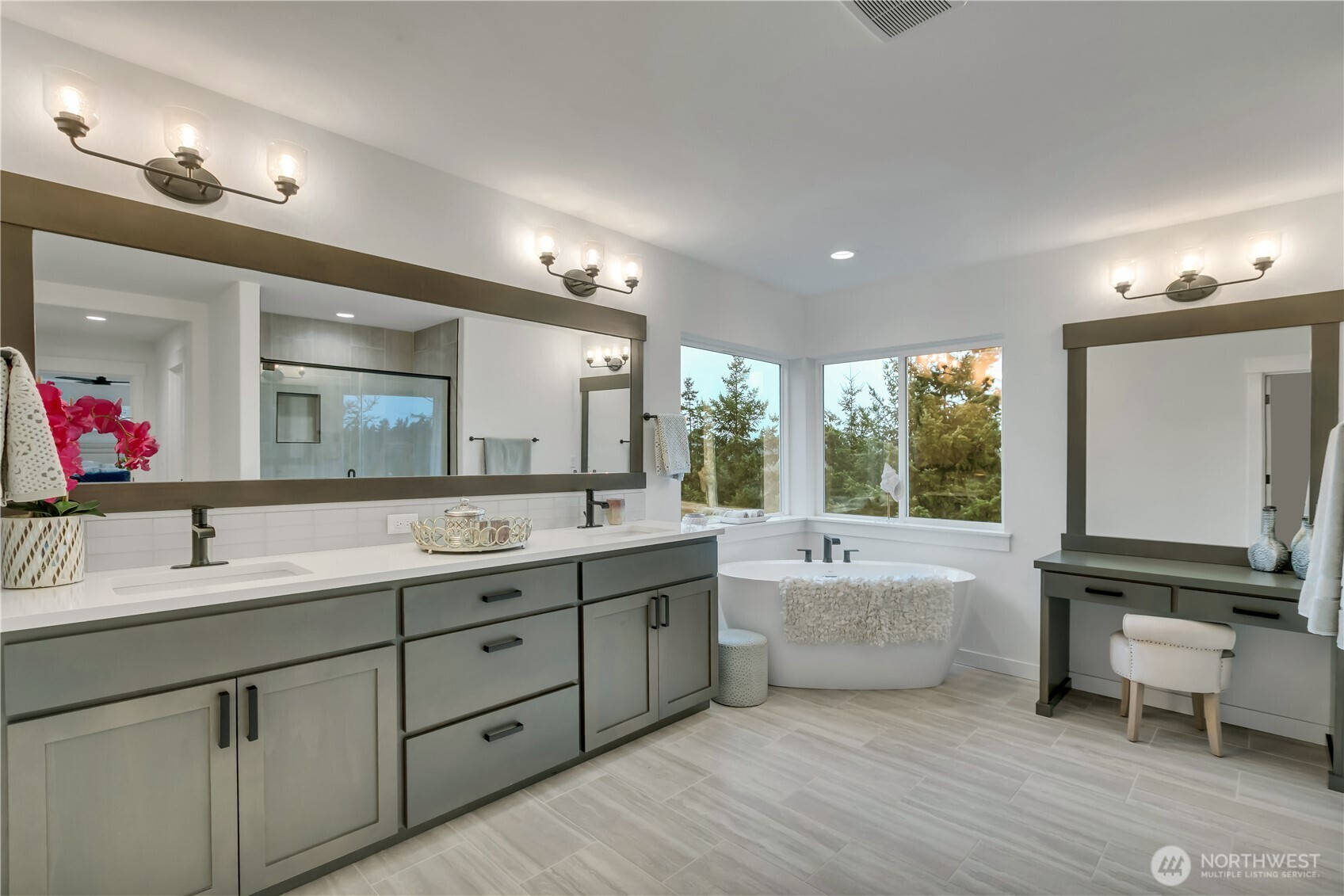 16202 76th Avenue Ct E, Puyallup, WA 98375