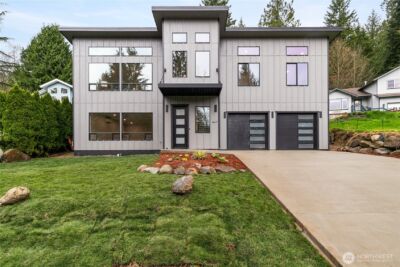 647 Rainbow Drive , Sedro Woolley, WA 98284