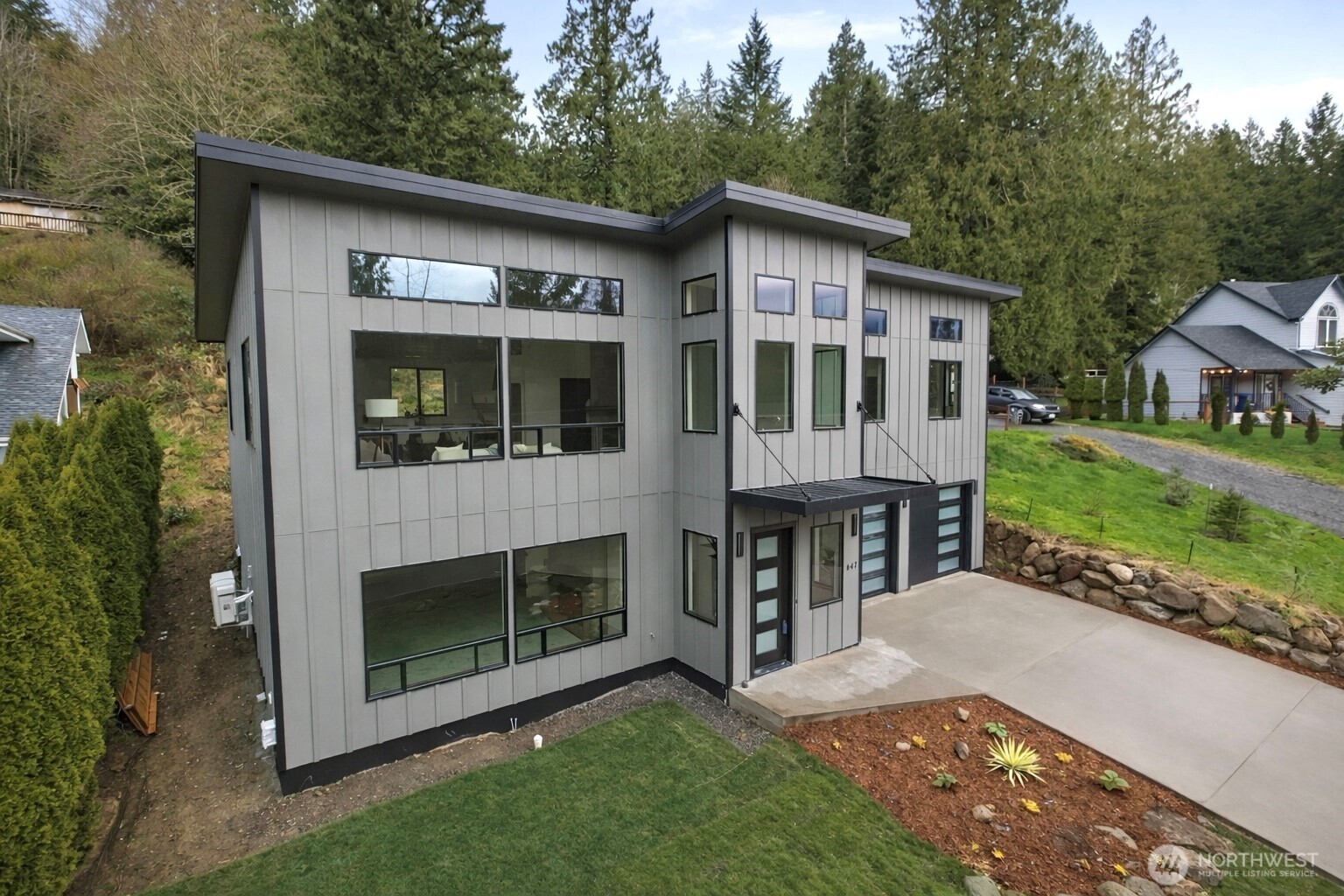 647 Rainbow Drive , Sedro Woolley, WA 98284