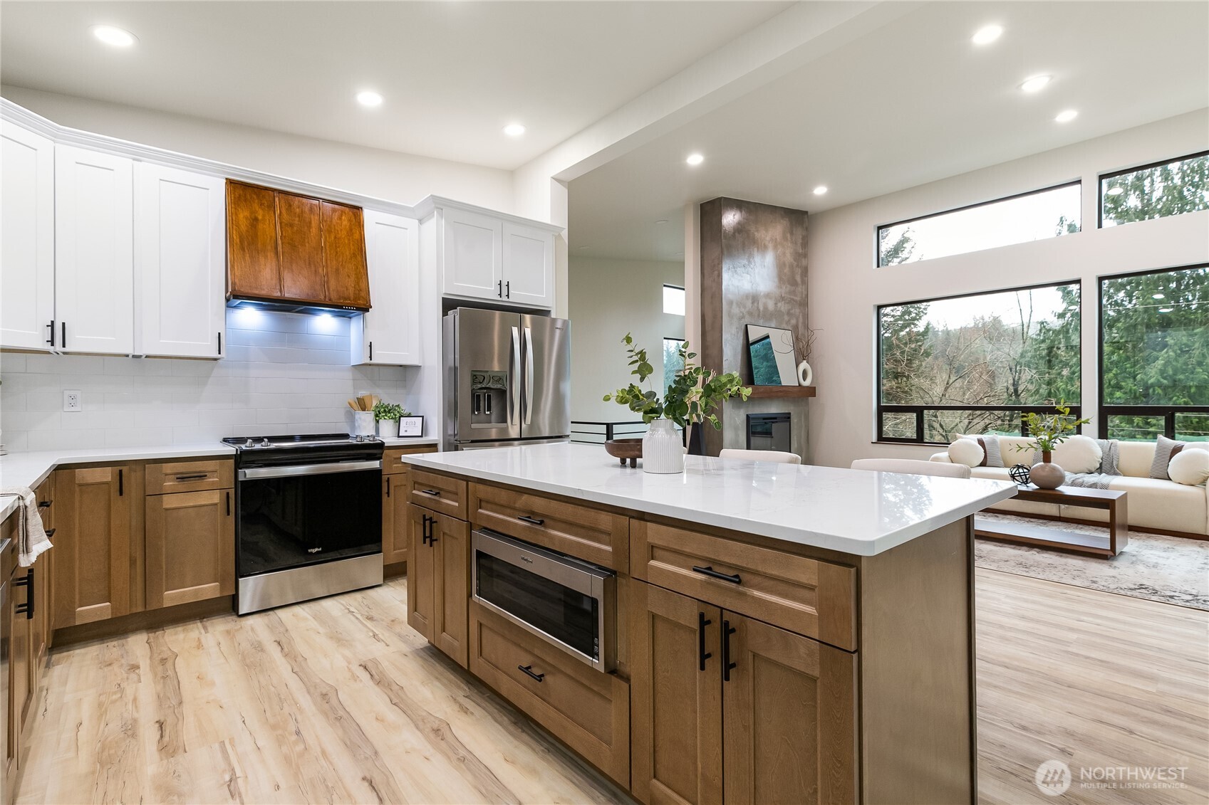 647 Rainbow Drive , Sedro Woolley, WA 98284