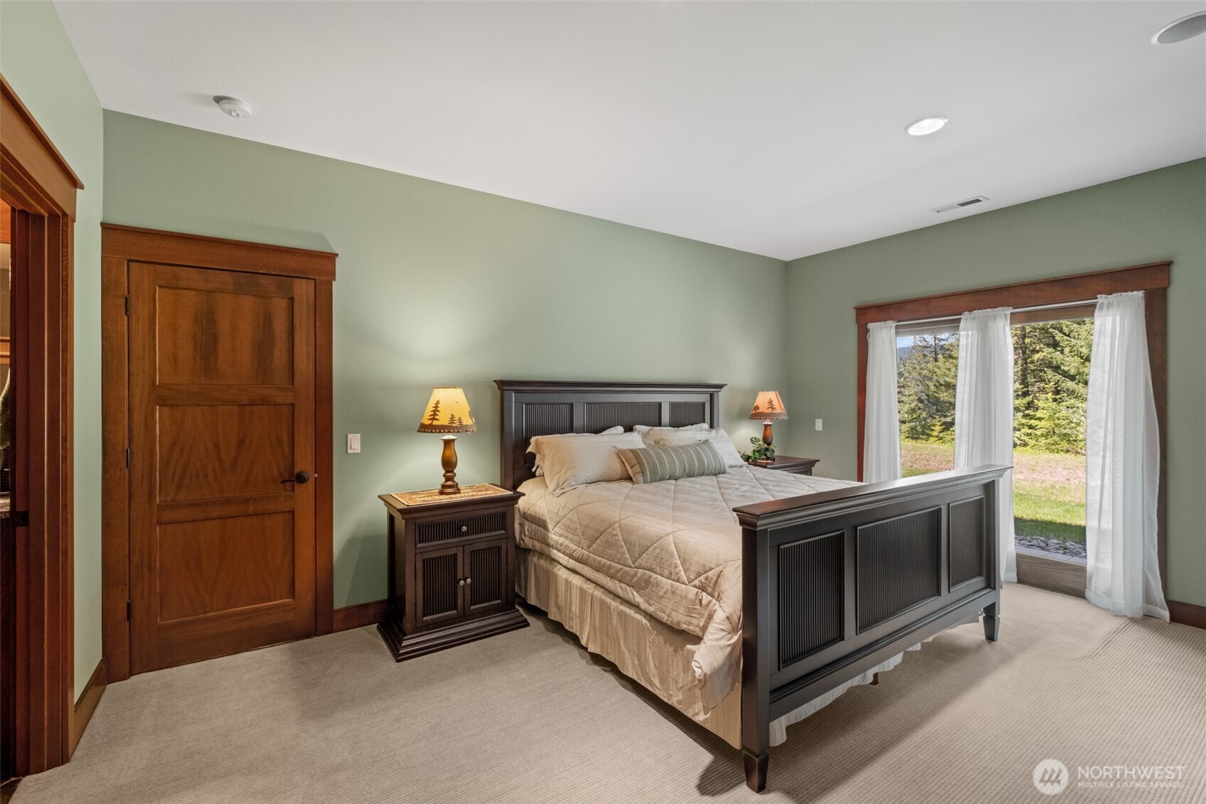 18350 Beaver Valley Road , Leavenworth, WA 98826
