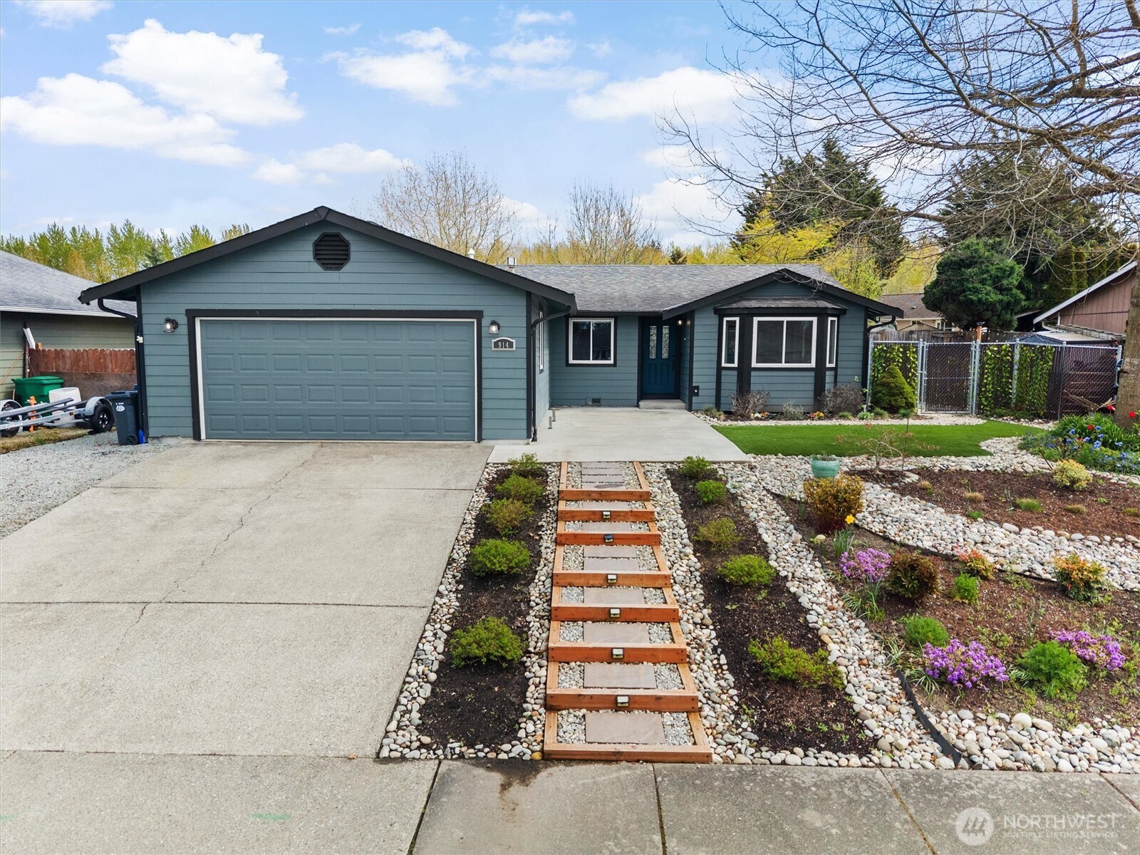 914 S 28th Street , Mount Vernon, WA 98274