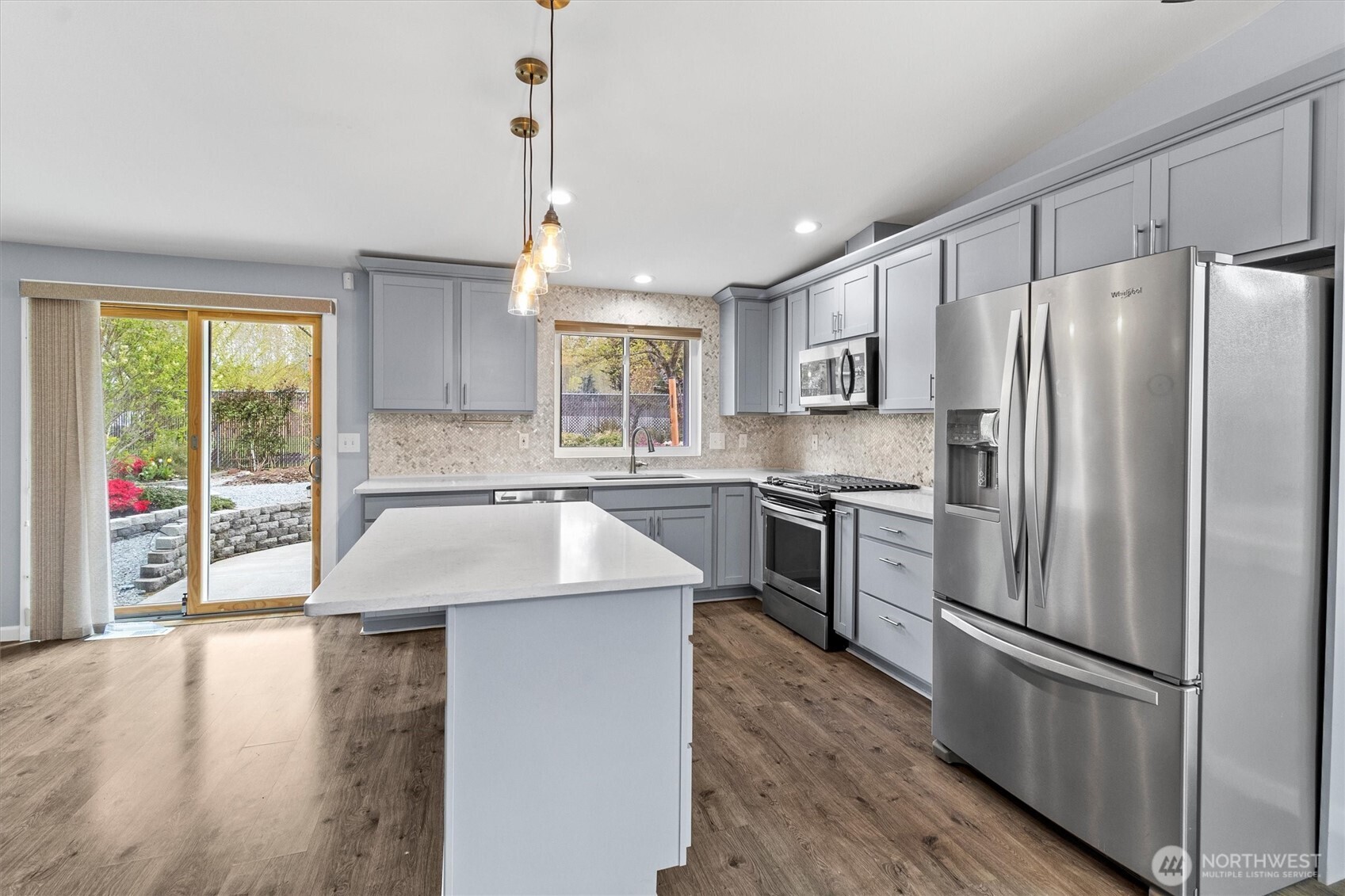 914 S 28th Street , Mount Vernon, WA 98274