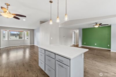 914 S 28th Street , Mount Vernon, WA 98274 - Photo 14