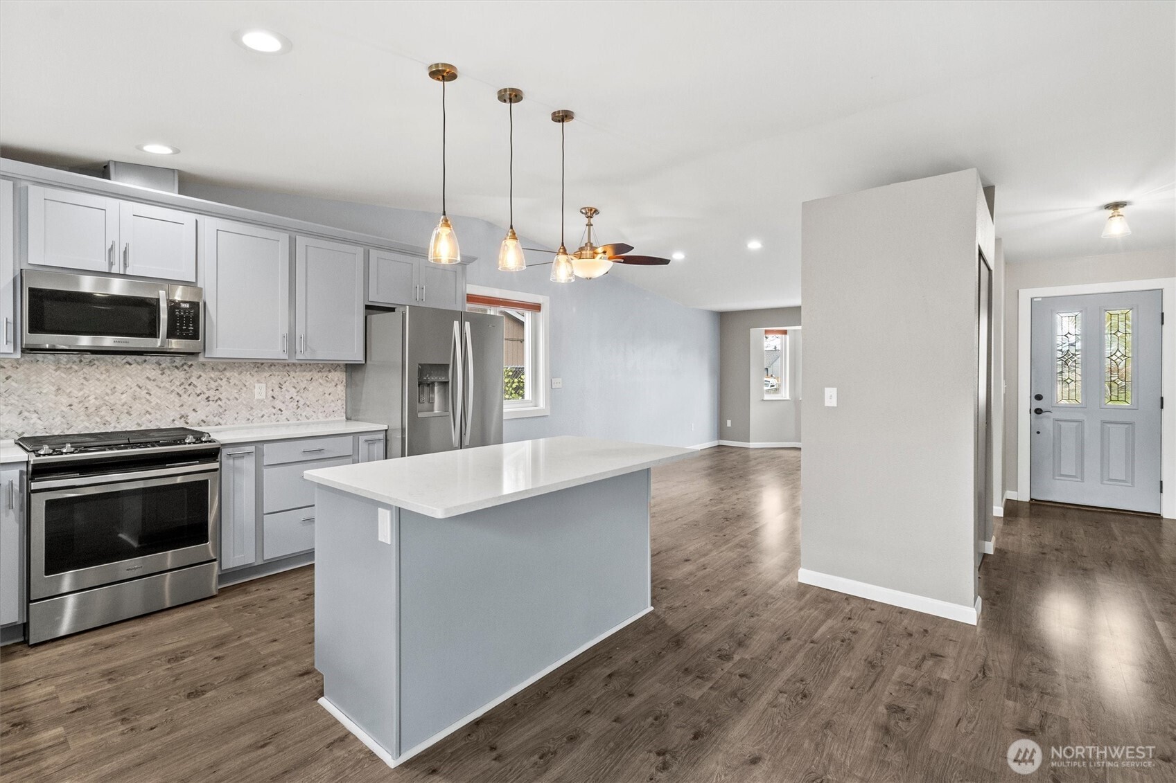 914 S 28th Street , Mount Vernon, WA 98274