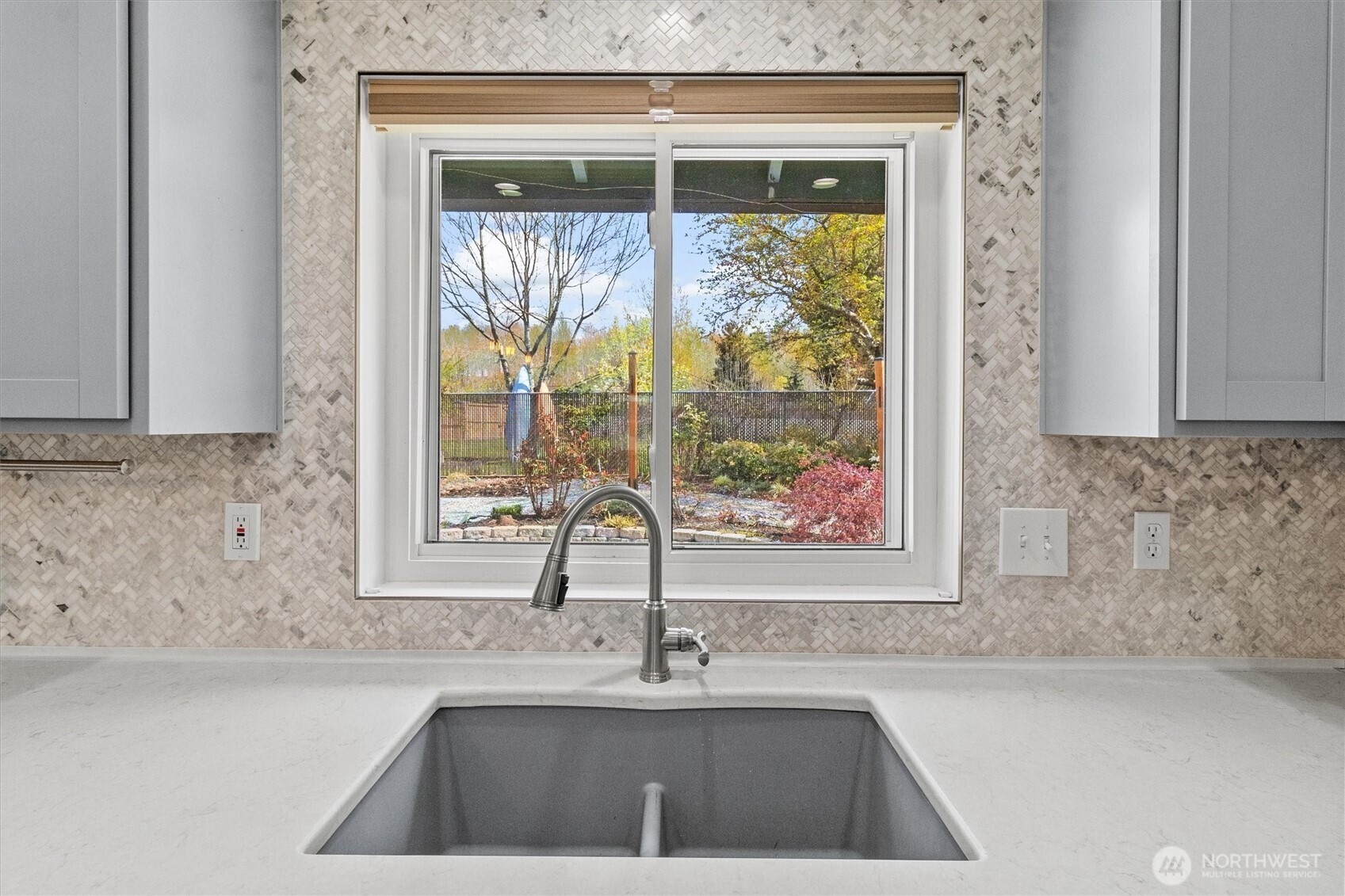 914 S 28th Street , Mount Vernon, WA 98274