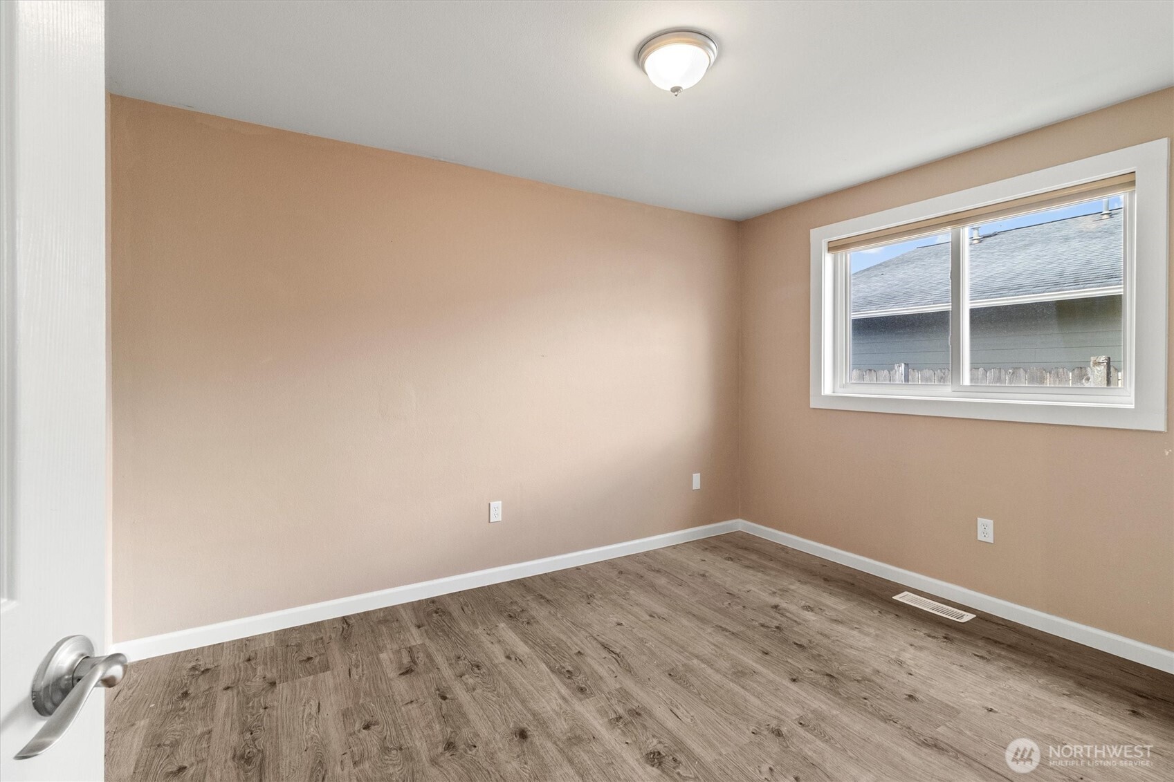 914 S 28th Street , Mount Vernon, WA 98274