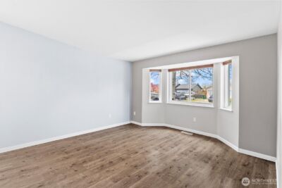 914 S 28th Street , Mount Vernon, WA 98274 - Photo 9
