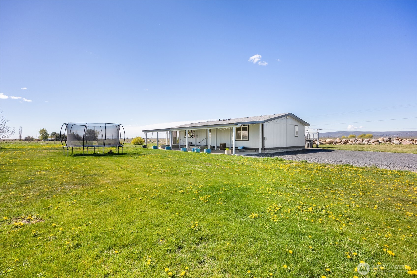 17325 NE B.5 Road , Soap Lake, WA 98851