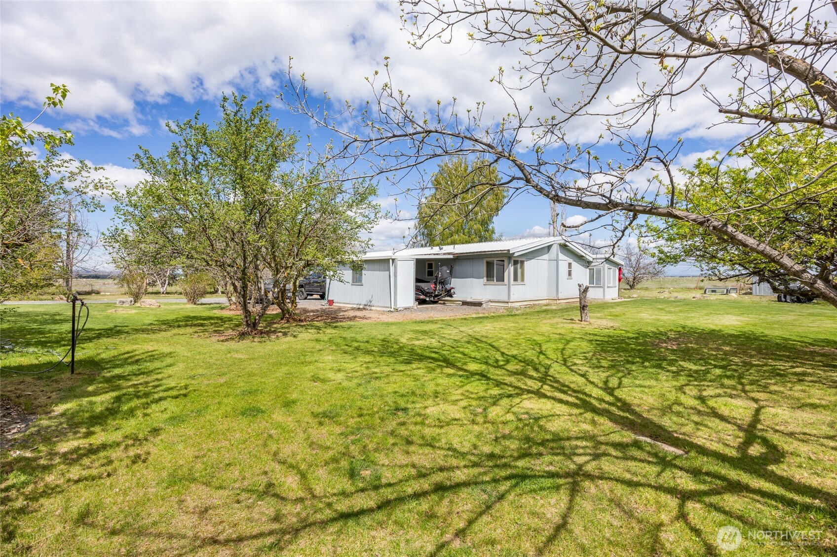 17325 NE B.5 Road , Soap Lake, WA 98851
