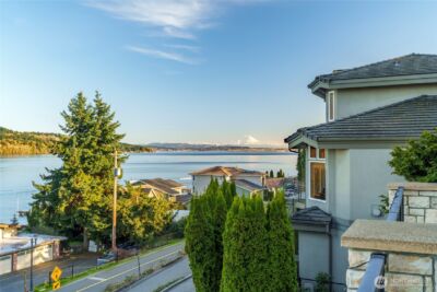 15517 Lake Shore Boulevard NE, Lake Forest Park, WA 98155 - Photo 13