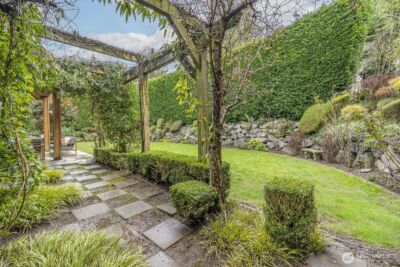 15517 Lake Shore Boulevard NE, Lake Forest Park, WA 98155 - Photo 18