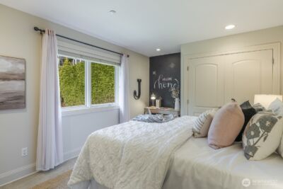 15517 Lake Shore Boulevard NE, Lake Forest Park, WA 98155 - Photo 27