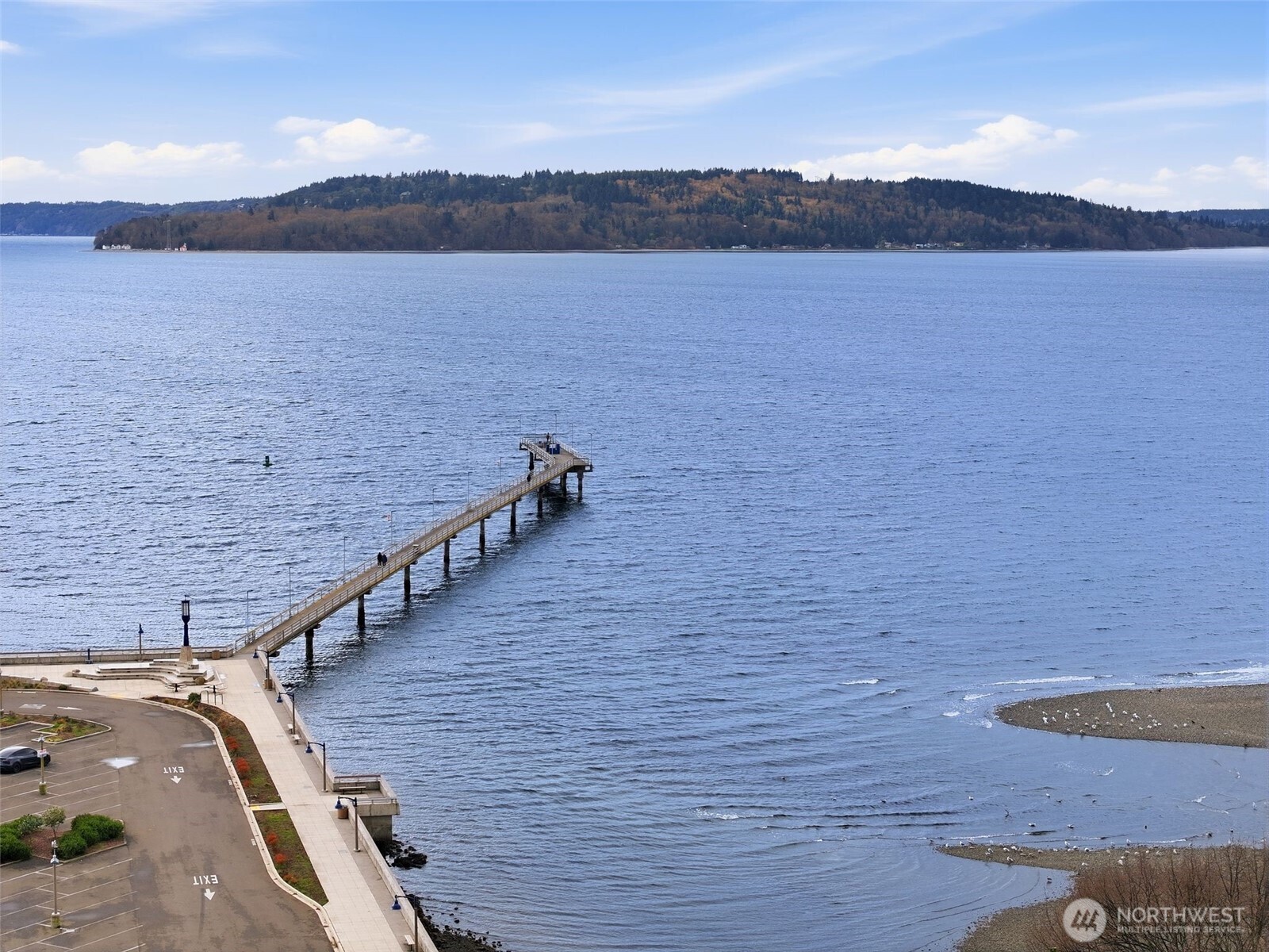 22211 Cliff Avenue S #104, Des Moines, WA 98198
