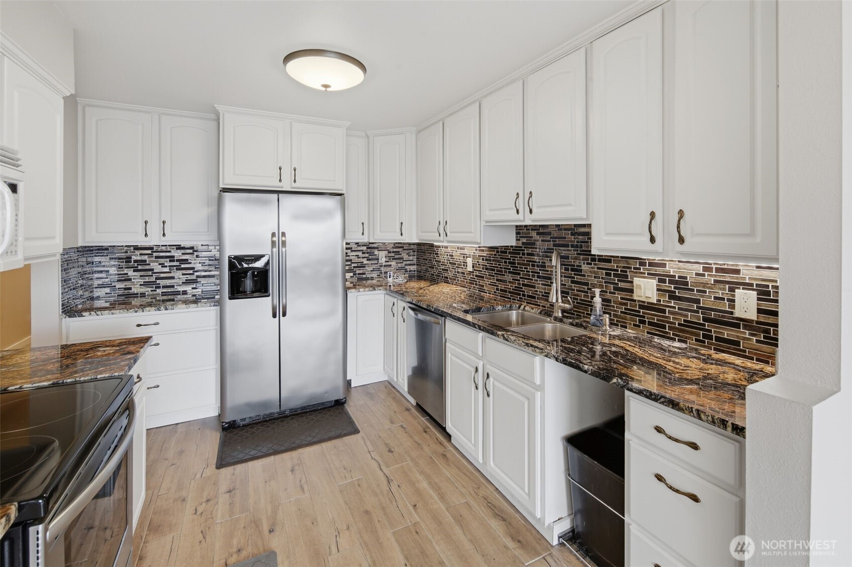 22211 Cliff Avenue S #104, Des Moines, WA 98198