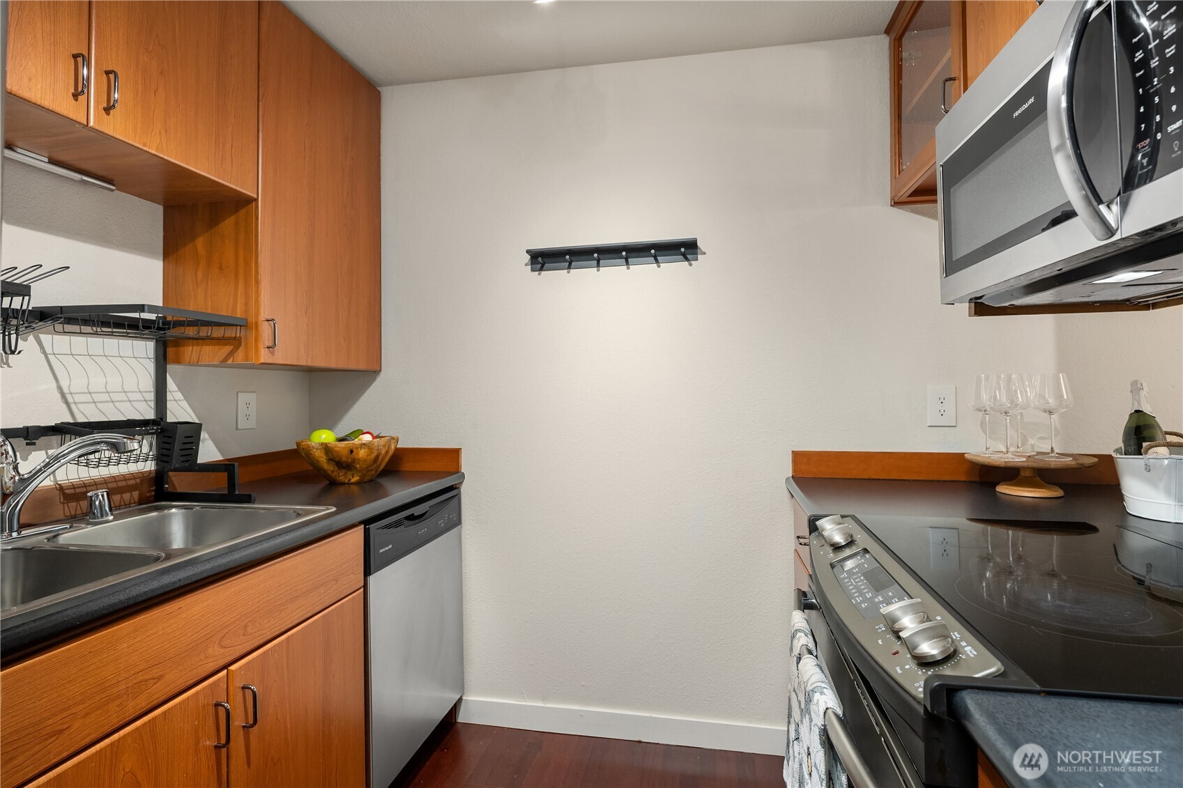 7309 Sand Point Way NE #B727, Seattle, WA 98115
