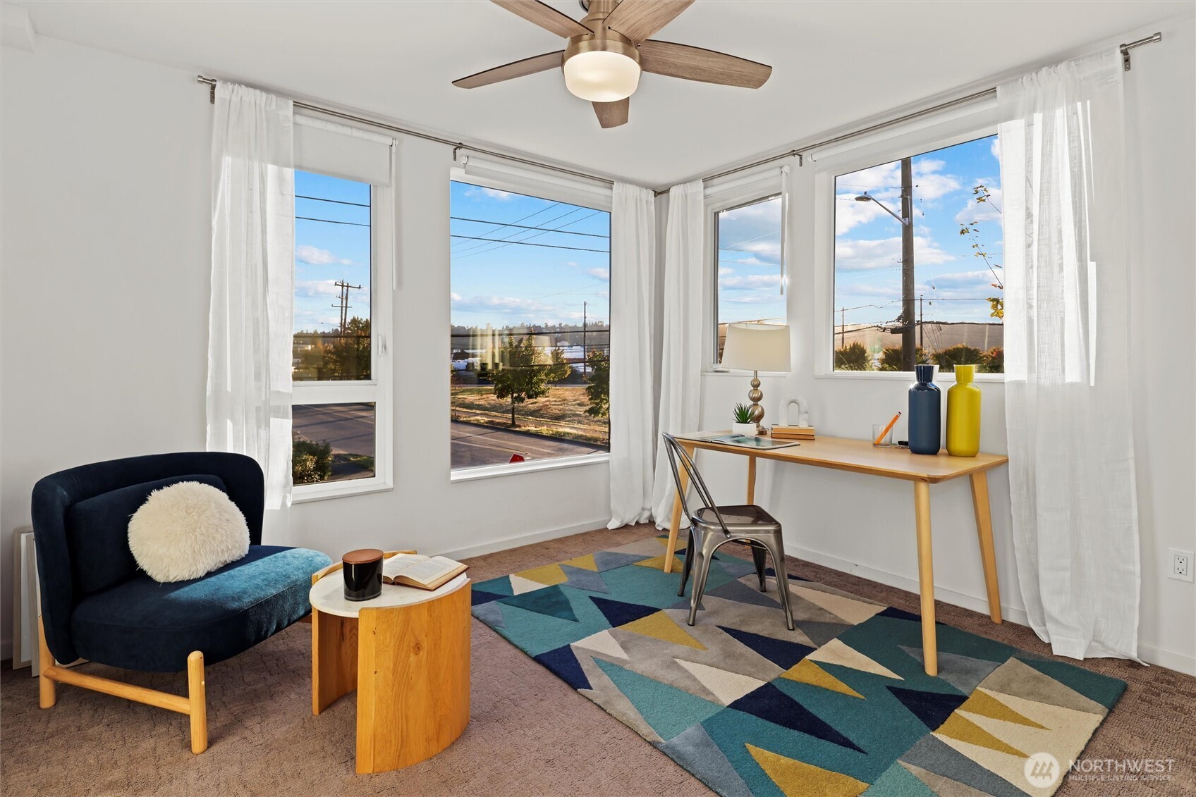 700 S Willow St , Seattle, WA 98108